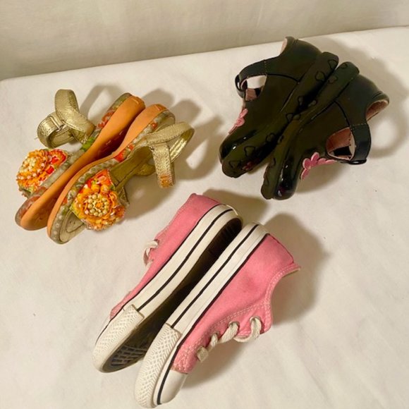 Lelli Kelly, Evg, And Pink Converse Bundle Of 3 Girls Size 7 - Picture 2 of 2
